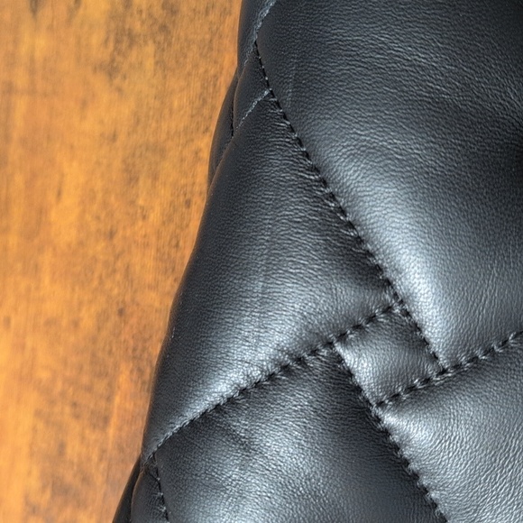 Kurt Geiger Kensington Crossbody - Picture 6 of 6